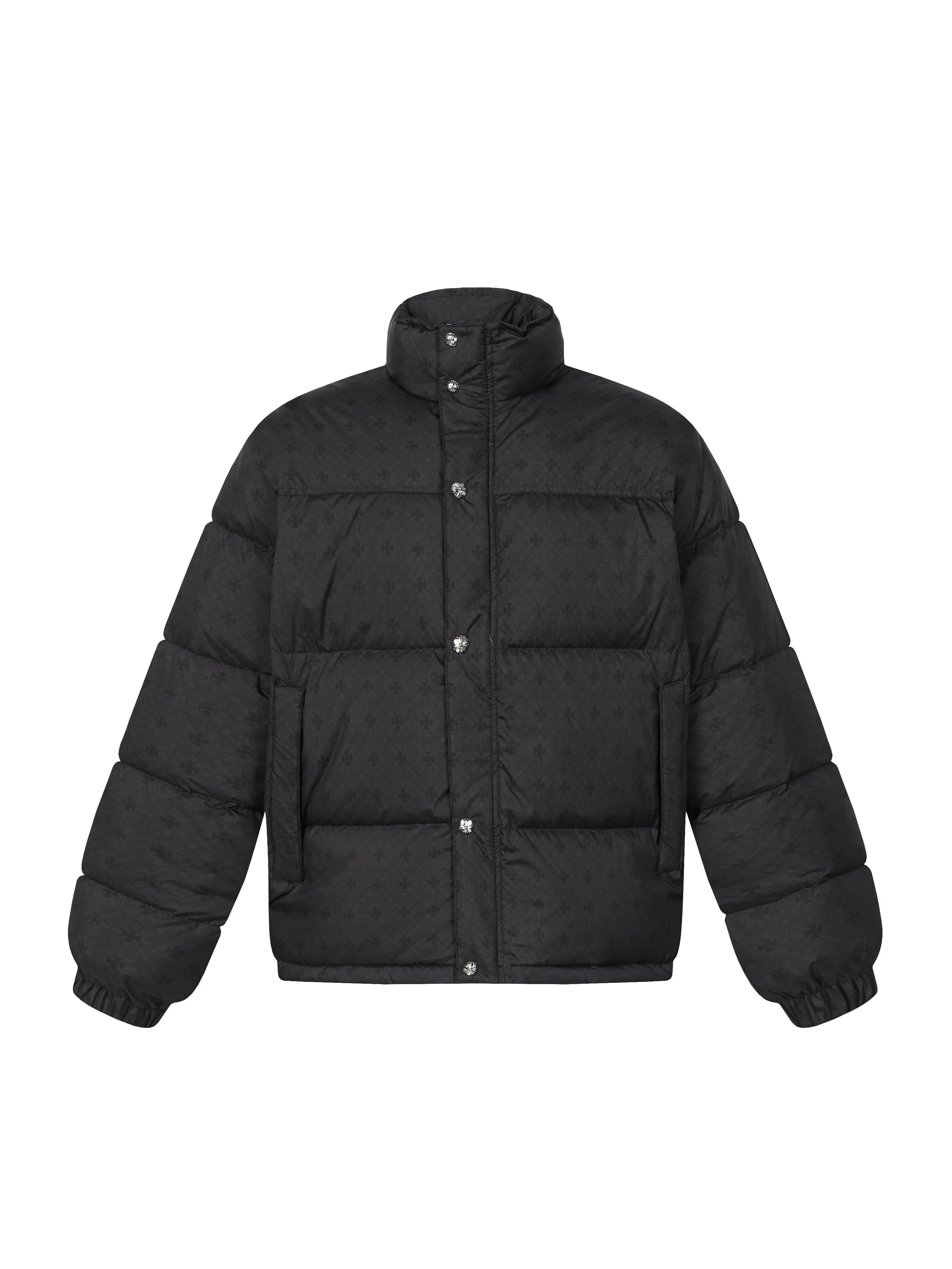 🅿️940 CH Crow Heart Dark Pattern Jacquard Down Jacket. High-quality and evenly filled down. The filling is full and even, ensuring good thermal insulation performance. The fabric adopts a unique dark pattern jacquard process, which makes the fabric visually present a rich layering and three-dimensional effect, which is both beautiful and fashionable. Use high-quality fabrics, special fabrics that are waterproof, stain-proof and breathable to ensure the practicality and comfort of the clothes. Paying attention to details, the sewing is excellent, the stitches are even and fine, and there are no skipped stitches or missing stitches, showing a superb level of workmanship. The padded Cronic heart is a brand feature, and its dark pattern design increases the beauty of the clothing. Designs such as windproof cuffs and adjustable hems improve the convenience and comfort of wearing. Zippers, buttons and other hardware accessories are made of high-quality materials. The surface is smooth and burr-free, making it smooth to use and durable. Size:S-M-L-XL